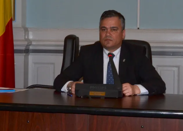 Cu bani de la UE, CJ Braşov trimite la specializare câte un angajat din fiecare primărie