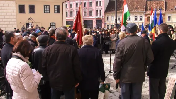 Ziua Maghiarilor: Linişte la Braşov, ceva vandali la Sfântu Gheorghe