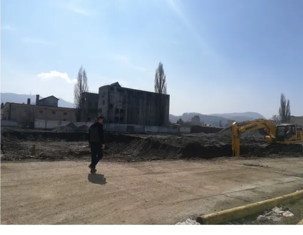 A început construcţia Alphaville Arena pe fosta platformă industrială Fartec