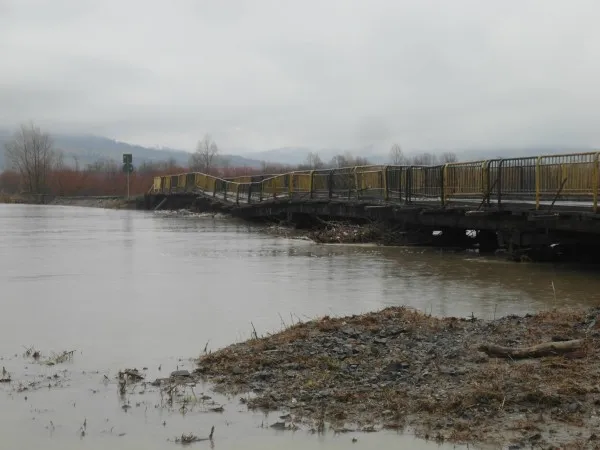 Un pod nou între Crihalma şi Comăna de Jos ar costa 19 milioane de lei