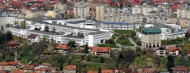Mai multe locuri bugetate la masterat şi doctorat, pentru Braşov