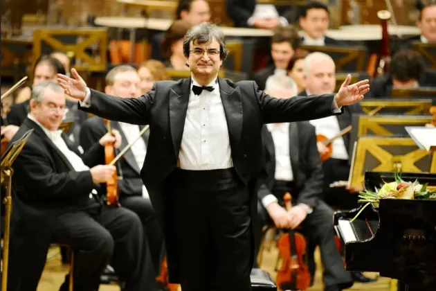 Lucrare în primă audiţie la Filarmonica Braşov
