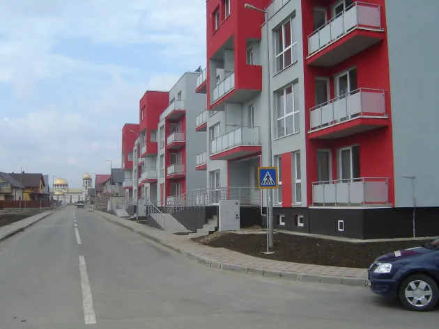 Tinerii solicitanţi se vor putea muta, în curând, în blocul de locuinţe sociale