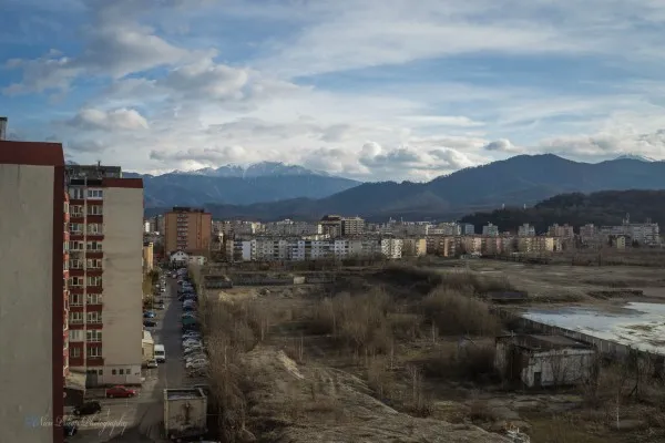Dezvoltatorii imobiliari vor trebui să proiecteze „mici oraşe”