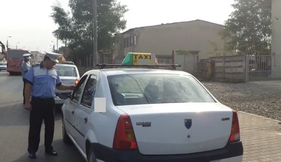 Cu taxi-ul la Constanţa, că doar aveau buzunarele pline de bani: 20.000 lei şi 2.000 euro daţi de bună voie de o femeie de pe Vlahuţă