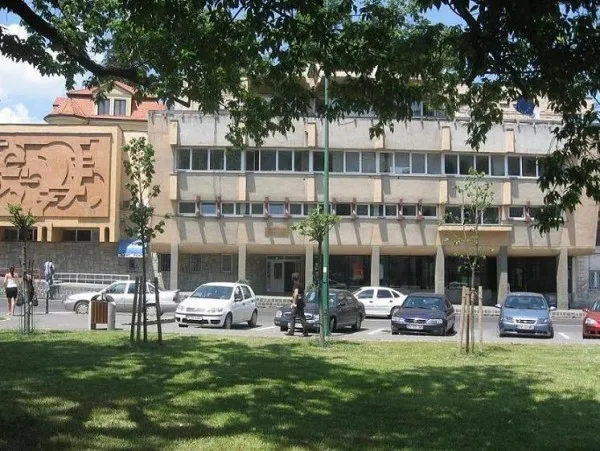 Selecţie de personal pentru 46 de locuri de muncă vacante, joi şi vineri