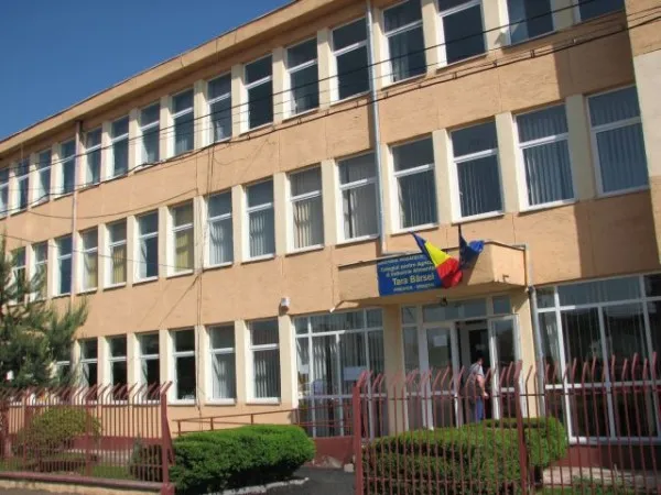Liceul Agricol de la Prejmer va putea obţine finanţări şi de la Ministerul Agriculturii