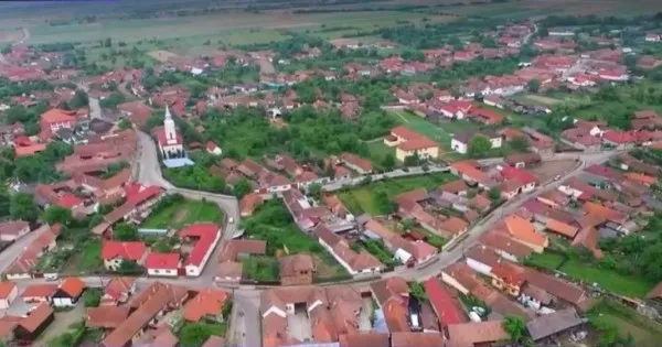 Furt în satul în care oamenii își lasă cheile... pe poartă