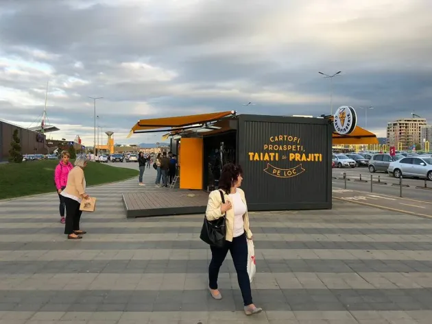 „Cartofisseria” a deschis a treia locaţie din Braşov, în Coresi Shopping Resort