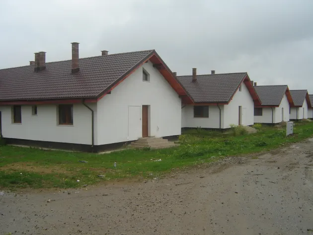 21 de unităţi locative în Satu Nou pentru romi şi alte categorii sociale „nevoiaşe”