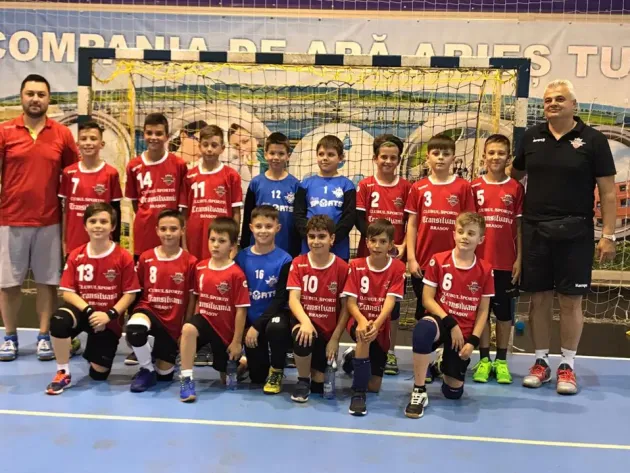 Juniorii V de la Transilvania, calificaţi la turneul final