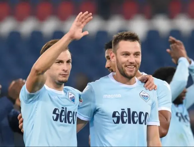 De Vrij a plecat de lângă Ştefan Radu, la Inter