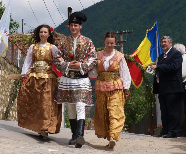 Tinerii şcheieni joacă duminică la Şargu