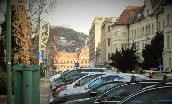 Firma care administrează parcările Braşovului, 1 milion de lei profit net în 2017
