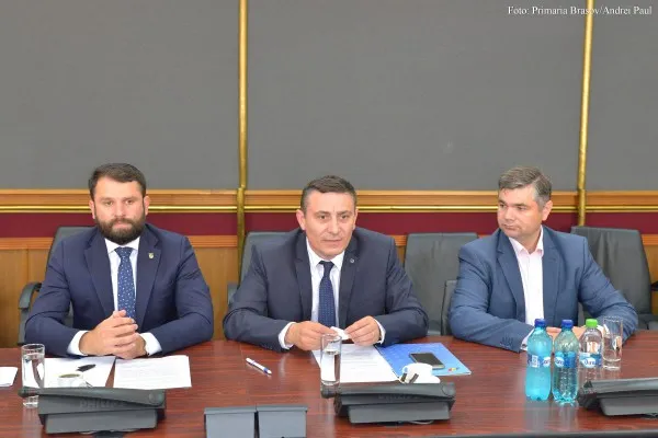 A refuzat deschiderea Campionatului Mondial de Fotbal din Rusia pentru expoziţia de la Braşov 