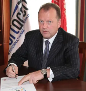 Marius Vizer, alături de Ilie Năstase