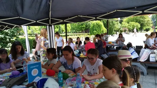 Pe 1 iunie, „Caravana artizanilor” a poposit în parcul central