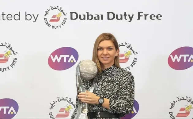 Simona, ambasador oficial Dubay Duty free