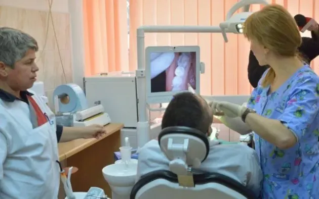 Braşovul va avea 6 cabinete stomatologice pentru elevi şi studenţi