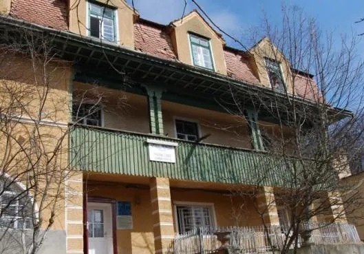 Spital TBC doar pentru copii, la Braşov. Unitatea pentru adulţi, mutată la Sânpetru