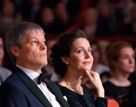 Dacian Cioloş răspunde zvonurilor că urmează să divorţeze