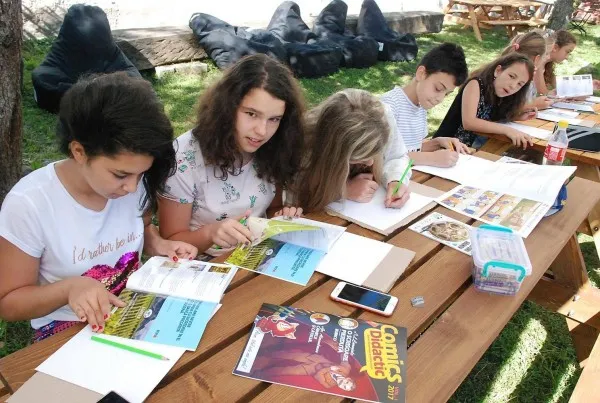 România 100 în benzi desenate... la Braşov