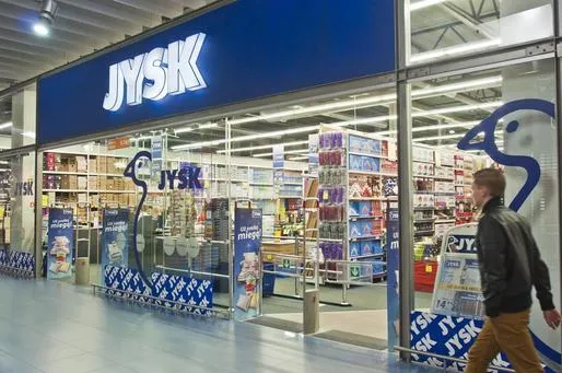 Danezii de la JYSK deschid cel mai mare magazin din ţară la Braşov
