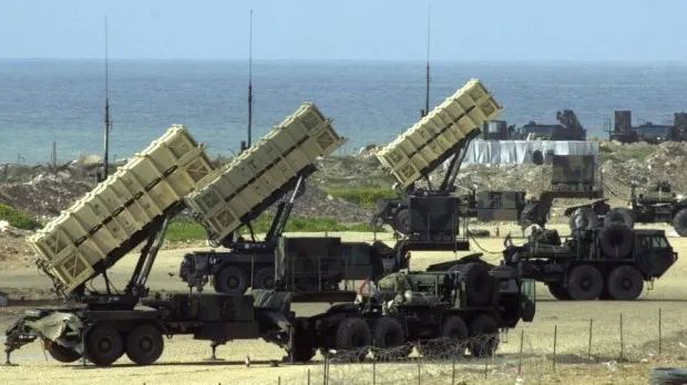 Militarii vor învaţă sistemul de rachete Patriot printr-un joc pe computer