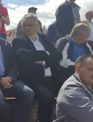 Îi vrea cineva răul primarului din Săcele? De două ori i-a umblat cineva la roata și frânele mașinii, acuză Virgil Popa

