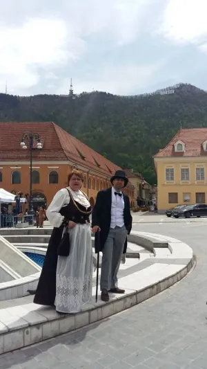 „Istoria la persoana întâi” îşi caută personalităţile