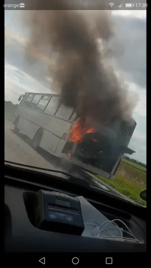 Autobuzul de Codreanu a luat foc în mers