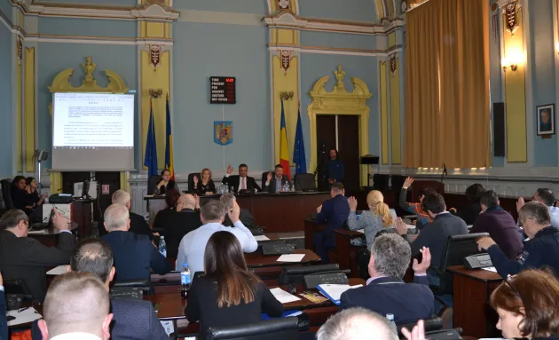 Judeţul Braşov contribuie cu 399.504 lei la repararea unei şcoli din Republica Moldova