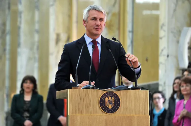 O cerere, nu un dosar