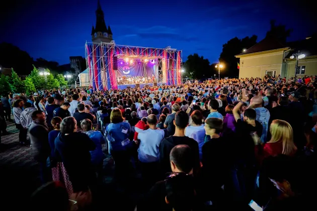 Peste 25.000 de spectatori au ajuns la C’Art Fest