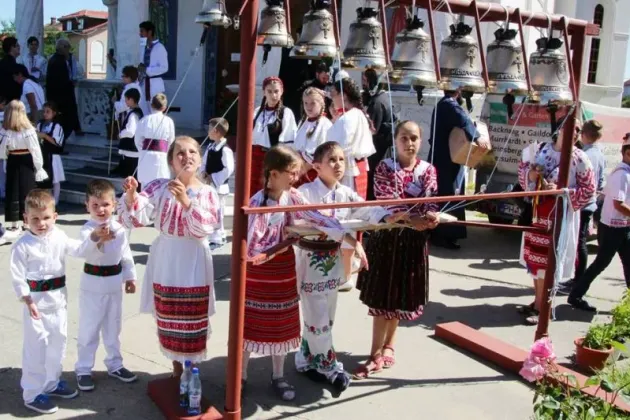 Aproape 100 de copii la Festivalul Internaţional de Toacă şi Clopote