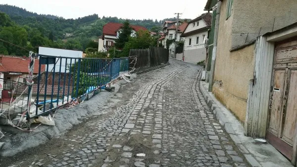 Trei străzi din Şchei intră în şantier 