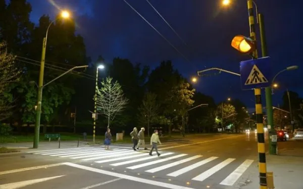 Firma care vrea să instaleze lămpi cu LED pe străzile din Braşov trebuie să treacă de o probă practică 