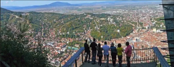 Peste 380.000 de turiști s-au cazat la Brașov în primele patru luni