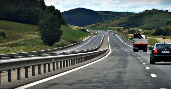 Bucureşti - Braşov, autostrada fără tunele şi taxată cu 10 euro