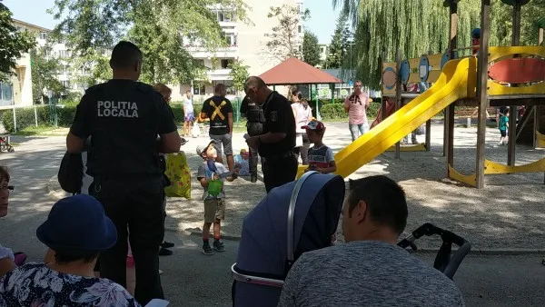 Pe urmele braşovenilor care-şi aprind ţigara în parcuri