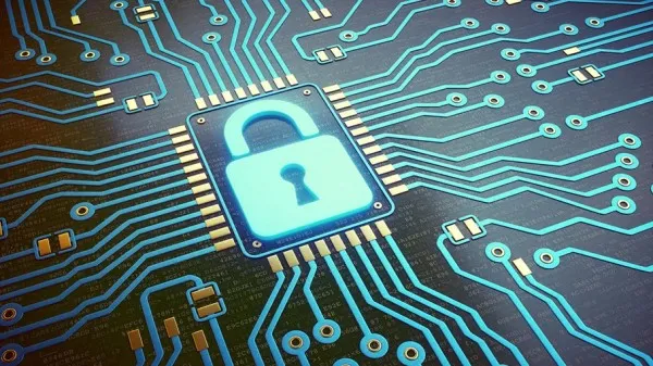 Primul program de masterat de Securitate cibernetică din România, la universitatea din Braşov