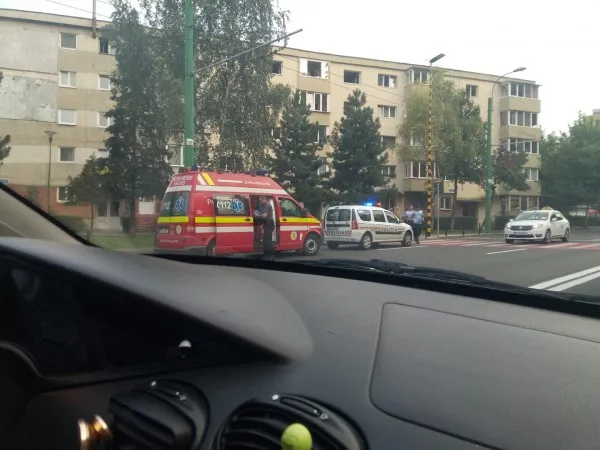 N-a văzut „zebra” şi a trimis un pieton la spital