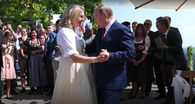 Nuntaşul Putin