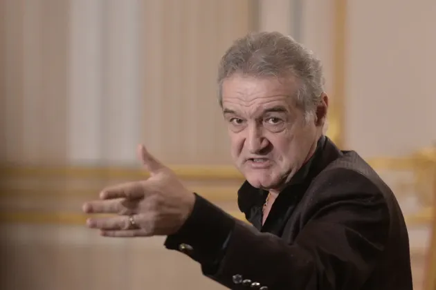Becali ameninţă atacanţii  că vor mai veni întăriri