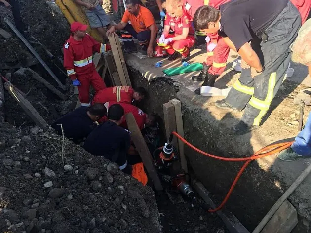 Salvat de sub un mal de pământ, la Întorsură