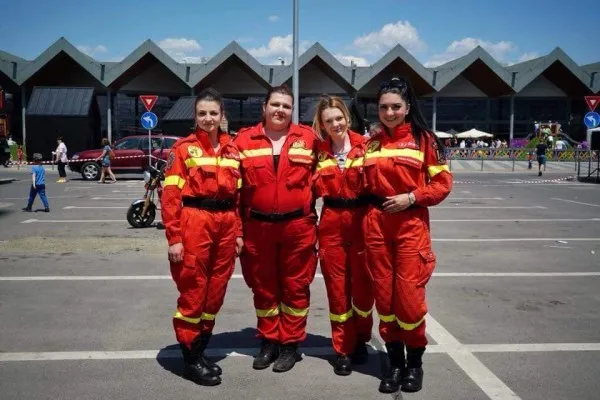 „Voluntare din pasiune” devenite salvatoare