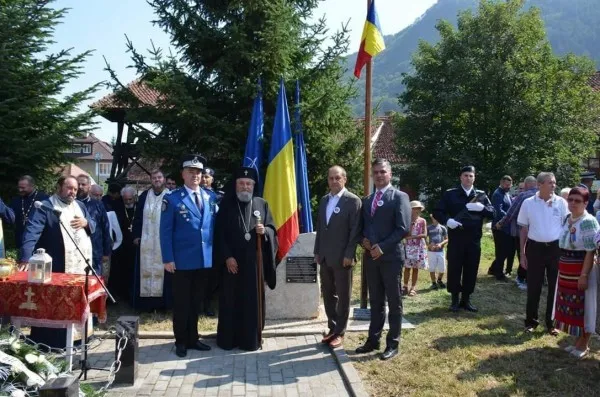 ÎPS Laurenţiu, alături de eroii Braşovului