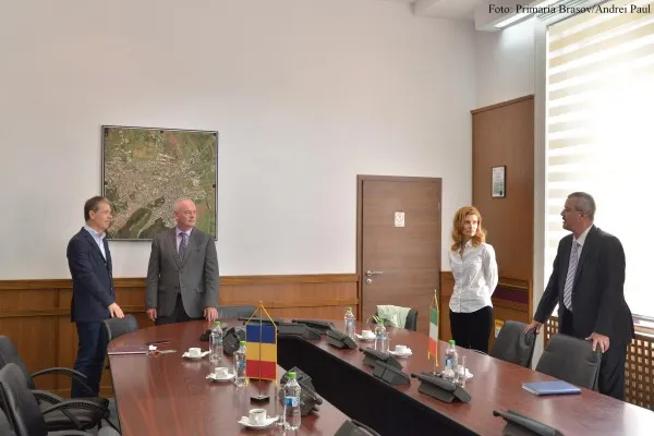 Interes pentru terminalul aeroportului de la Ghimbav. O companie din Irlanda vrea să se înscrie la licitaţia organizată de Consiliul Judeţean Braşov