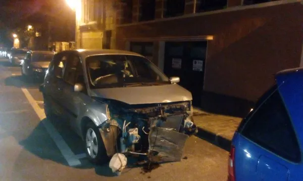 Dezastru total: Şoferul vinovat de accidentul de pe CD Gherea nu avea carnet şi luase maşina de la o cunoştinţă, fără ştirea acesteia