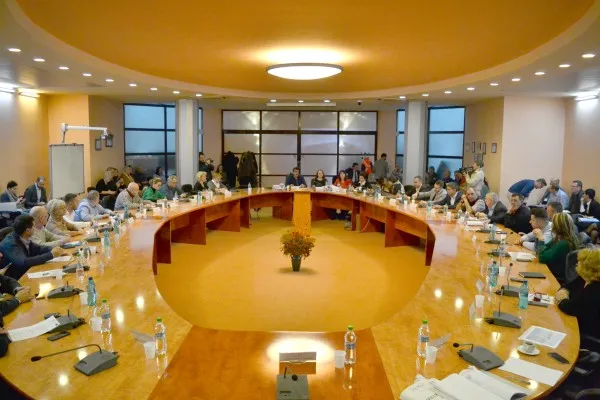 Braşovul poate face investiţii de 351 milioane euro pe an 